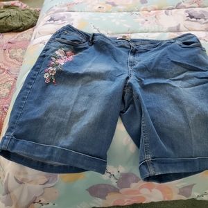 Levi shorts